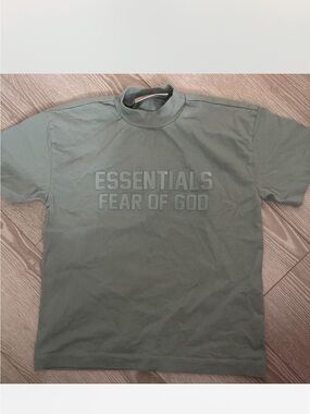 Essentials Fear of God kids tee